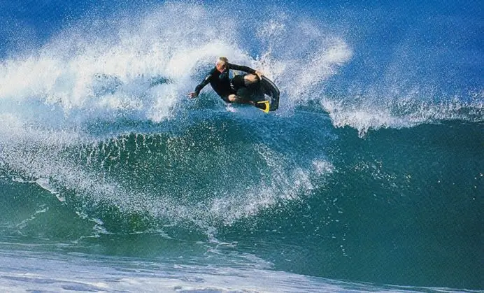 Paul Roach bodyboarding dropknee Slayer